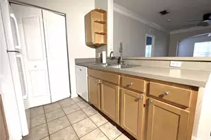 4207 S Dale Mabry Hwy, Tampa, FL 33611 - Photo 5