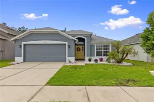 1807 Leybourne Loop, Wesley Chapel, FL 33543 - Photo 3