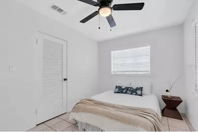 1221 53rd Avenue N, Saint Petersburg, FL 33703 - Photo 13