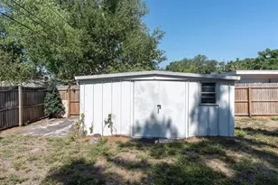 1221 53rd Ave N, Saint Petersburg, FL 33703 - Photo 23