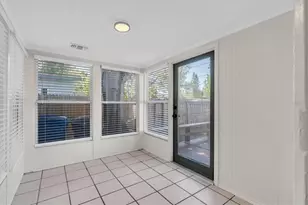 1221 53rd Ave N, Saint Petersburg, FL 33703 - Photo 11
