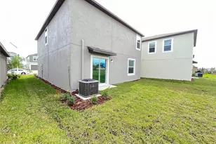 31454 Barrel Wave Way, Wesley Chapel, FL 33545 - Photo 17