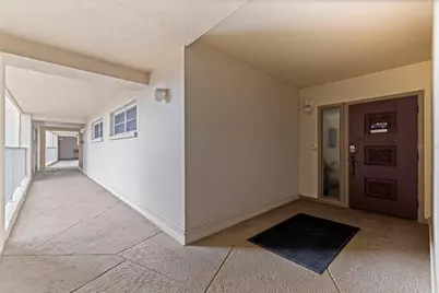 5000 Gulf Boulevard #301, Saint Pete Beach, FL 33706 - Photo 5