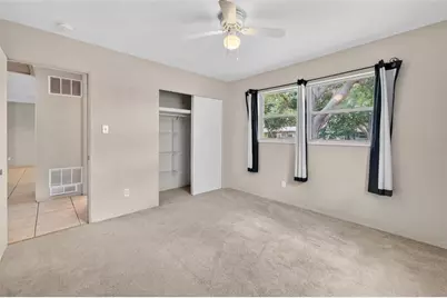 6670 26th Way N, Saint Petersburg, FL 33703 - Photo 17