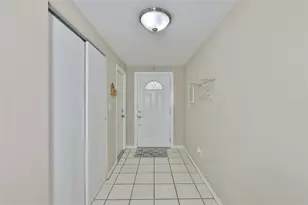 2824 Bellwood Dr, Brandon, FL 33511 - Photo 9