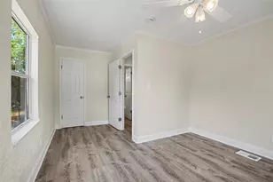 2425 19th St S, Saint Petersburg, FL 33712 - Photo 35