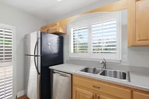15338 E Pond Woods Dr, Tampa, FL 33618 - Photo 19
