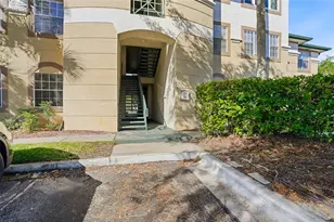 17101 Carrington Park Dr, Tampa, FL 33647 - Photo 5