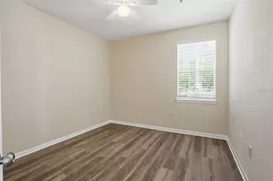 17101 Carrington Park Dr, Tampa, FL 33647 - Photo 21