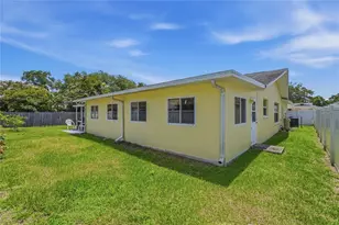 1634 Dale Cir N, Dunedin, FL 34698 - Photo 33