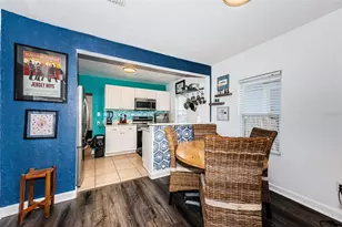 547 15th St N, Saint Petersburg, FL 33705 - Photo 3
