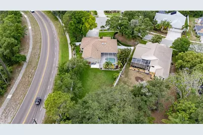727 Hidden Lake Drive, Tarpon Springs, FL 34689 - Photo 57