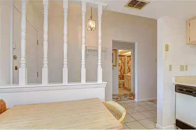 38334 Cottonwood Place #., Zephyrhills, FL 33542 - Photo 5