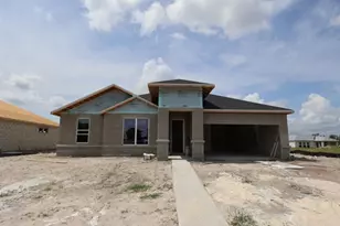 437 Spring Harvest Dr, Plant City, FL 33566 - Photo 3
