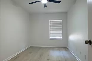 5440 S MacDill Ave, Tampa, FL 33611 - Photo 9