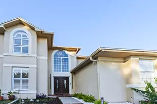 811 Sandcastle Cir, Brandon, FL 33511 - Photo 5