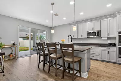7241 Notched Pine Bend, Wesley Chapel, FL 33545 - Photo 11