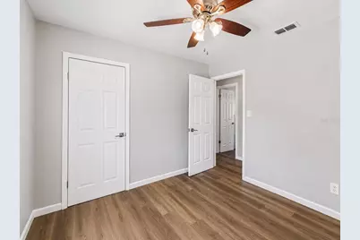 3425 E Louisiana Avenue, Tampa, FL 33610 - Photo 15