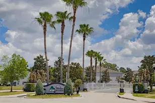 774 Ashentree Dr, Plant City, FL 33563 - Photo 1