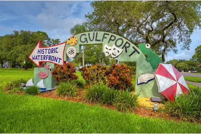 3017 49th Street S #9, Gulfport, FL 33707 - Photo 13