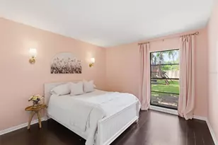 4221 Water Oaks Ln, Tampa, FL 33618 - Photo 65
