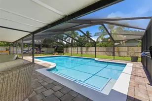 4221 Water Oaks Ln, Tampa, FL 33618 - Photo 57
