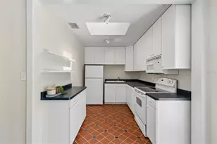 2805 S Manhattan Ave, Tampa, FL 33629 - Photo 19
