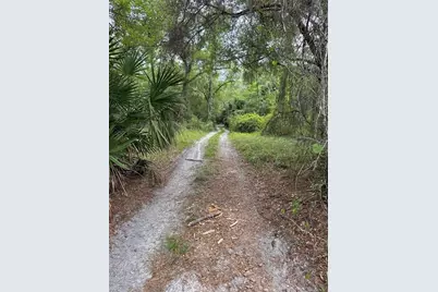 8744 W Oak Street, Crystal River, FL 34428 - Photo 11