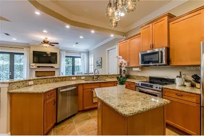 3814 Villas Del Sol Court, Tampa, FL 33609 - Photo 7