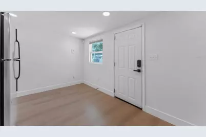 501 E Cluster Avenue, Tampa, FL 33604 - Photo 29