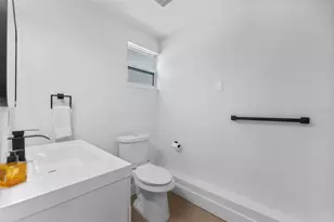 501 E Cluster Ave, Tampa, FL 33604 - Photo 33