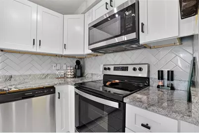 5025 9th Avenue S, Gulfport, FL 33707 - Photo 7