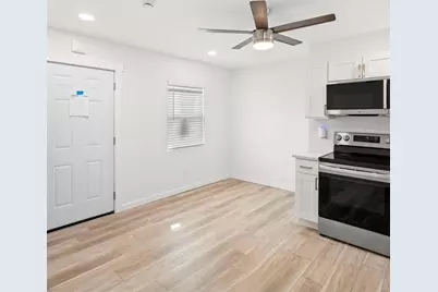 3101 16th Street N, Saint Petersburg, FL 33704 - Photo 9