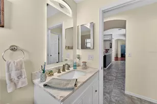 2819 Laurel Leaf Dr, Valrico, FL 33594 - Photo 41