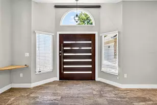6282 Bonaventure Ct, Sarasota, FL 34243 - Photo 7