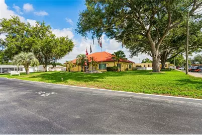 7136 Valor Street #325, Zephyrhills, FL 33541 - Photo 33
