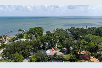 747 Sabal Court S, Saint Petersburg, FL 33705 - Photo 5