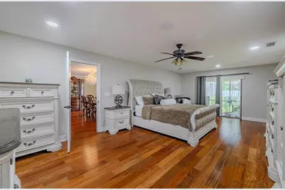125 Barrington Drive, Brandon, FL 33511 - Photo 17