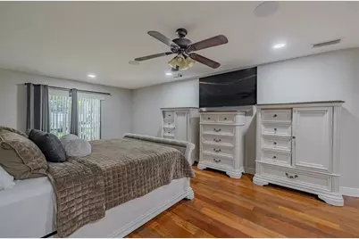 125 Barrington Drive, Brandon, FL 33511 - Photo 15