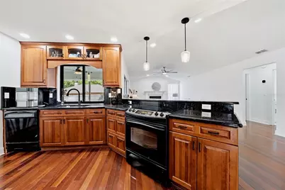 4957 Lake Valencia Boulevard E, Palm Harbor, FL 34684 - Photo 9