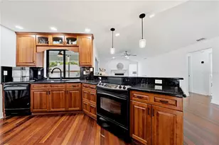 4957 Lake Valencia Blvd E, Palm Harbor, FL 34684 - Photo 9