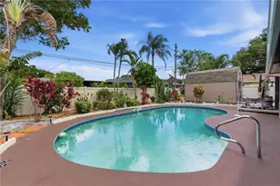 1429 San Charles Dr, Dunedin, FL 34698 - Photo 19