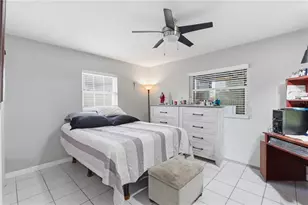 1429 San Charles Dr, Dunedin, FL 34698 - Photo 17