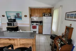 2377 NW 34th Pl, Lake Panasoffkee, FL 33538 - Photo 17