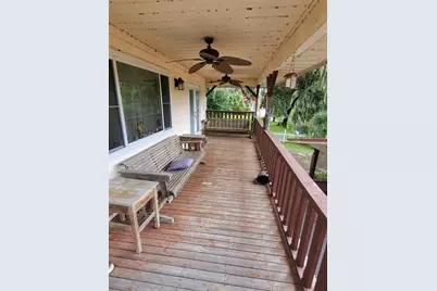 2377 NW 34th Place, Lake Panasoffkee, FL 33538 - Photo 3