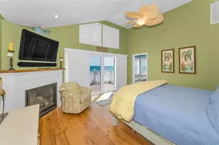 13303 Gulf Ln, Madeira Beach, FL 33708 - Photo 15