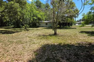 3810 E Lumsden Rd, Valrico, FL 33594 - Photo 3