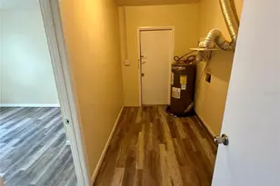 613 61st Ave Terrace E, Bradenton, FL 34203 - Photo 5