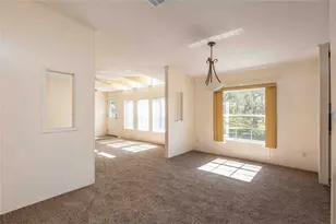 14221 Hurricane Dr, Weeki Wachee, FL 34614 - Photo 19