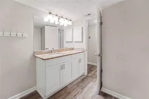 14521 Catalina Cir, Seminole, FL 33776 - Photo 21